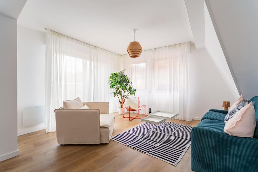 Apartment Chic Bauhaus A Petite France Evasion Et Design *