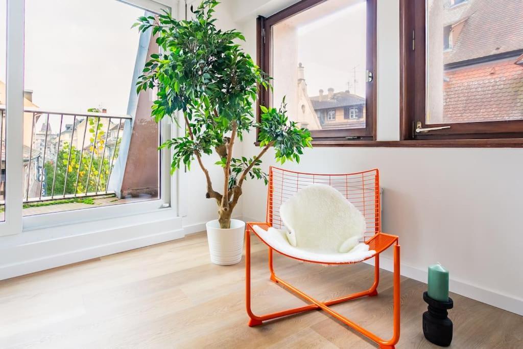 Apartment Chic Bauhaus A Petite France Evasion Et Design *